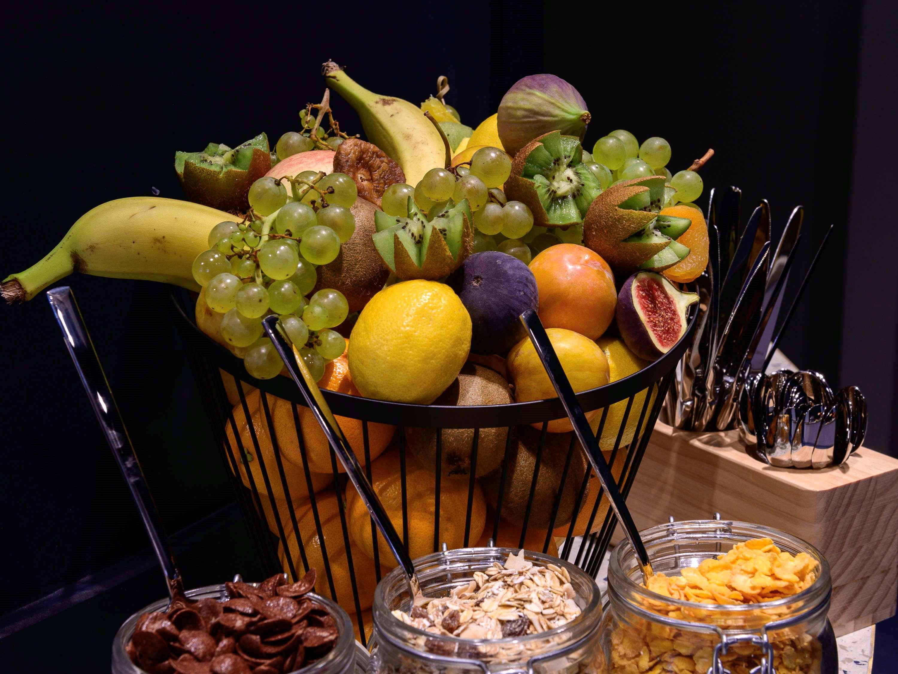 Ibis Styles Paris Opera Lafayette Hotel Bagian luar foto