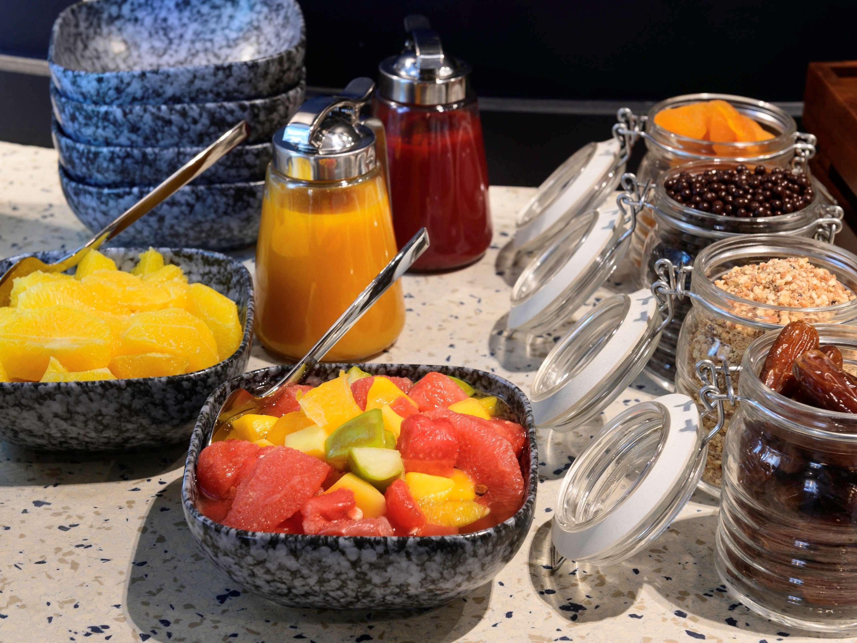 Ibis Styles Paris Opera Lafayette Hotel Bagian luar foto